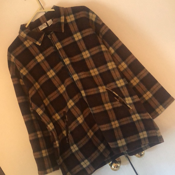 Woman’s fall cozy warm plaid soft fleece zip up drawstring coat shacket - Picture 4 of 11